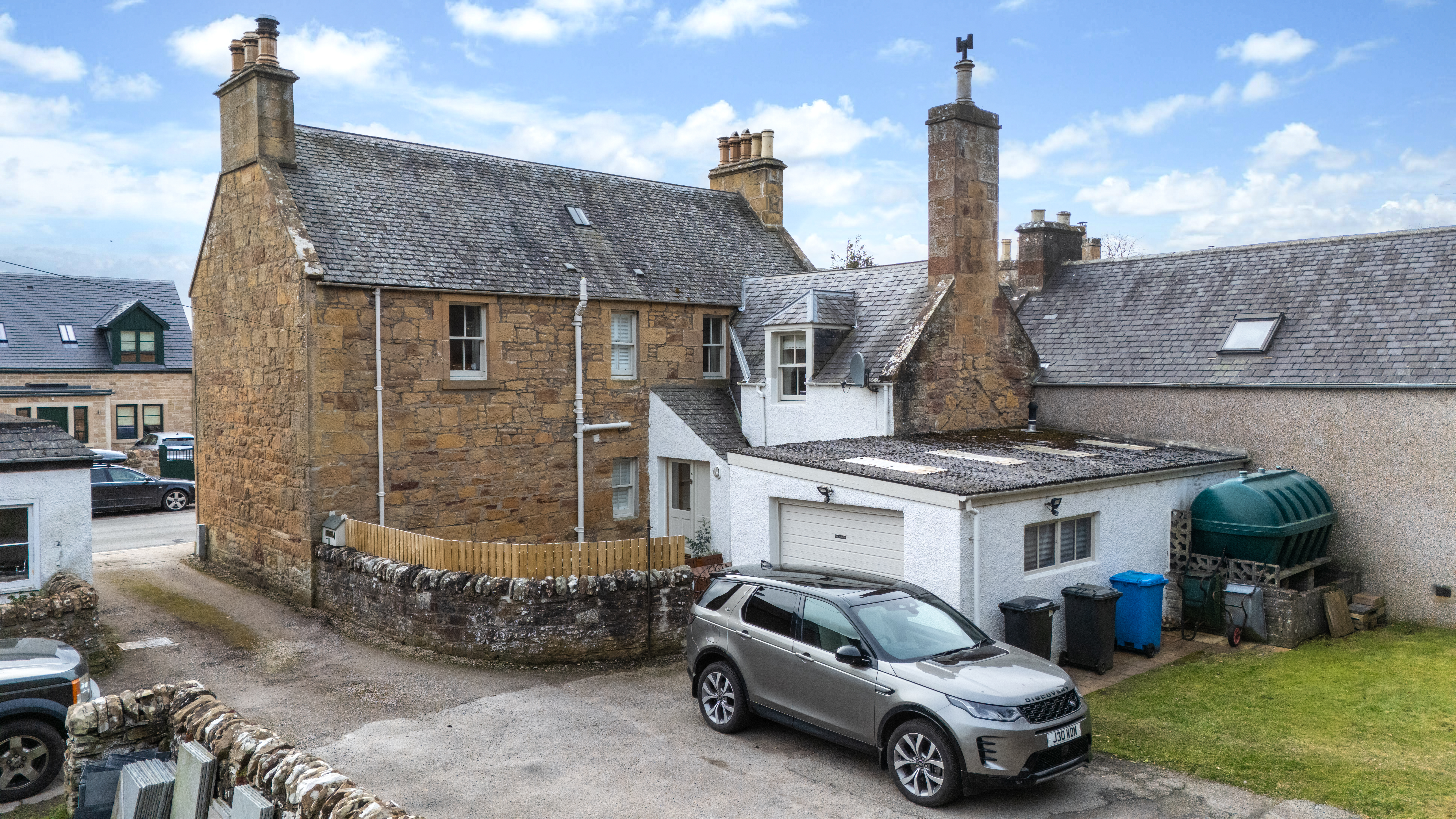 Osman House 4 Castle Street Dornoch IV25 3SR