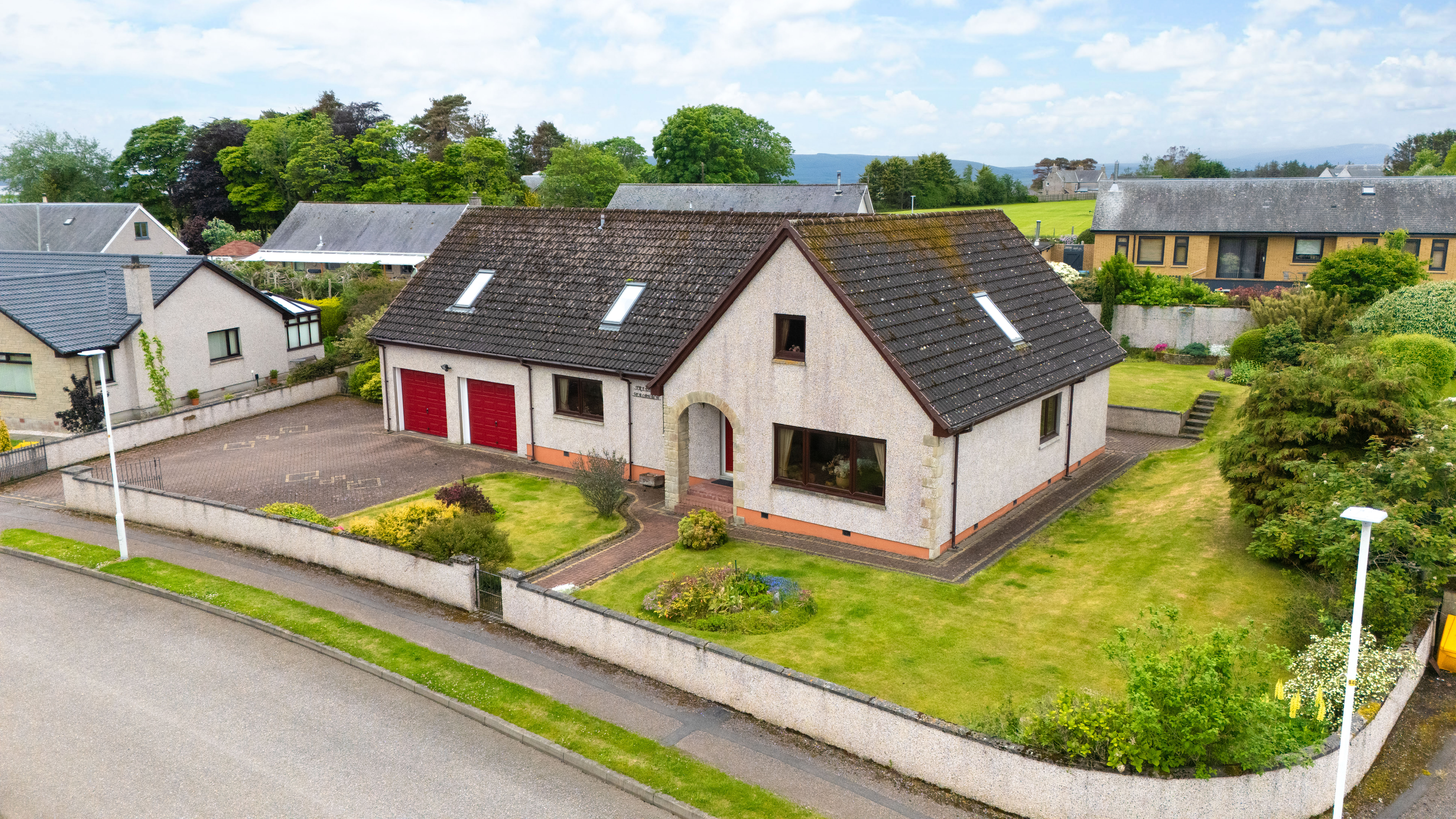 18 Rowan Crescent